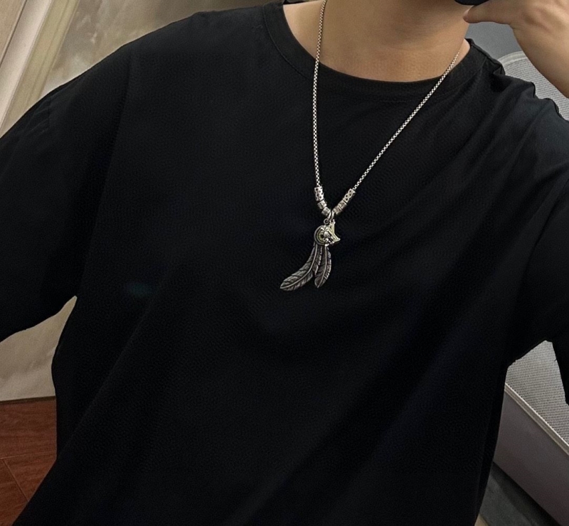 LV Necklaces